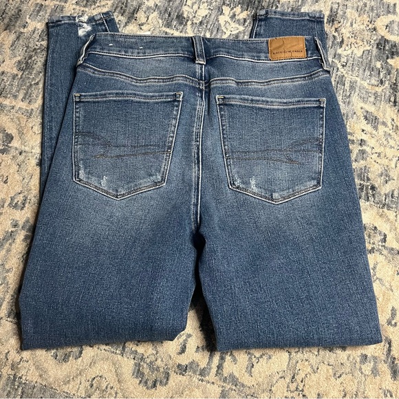 American Eagle Outfitters NWT Distressed Skinny Jeans Sz 2 Short - Picture 5 of 9